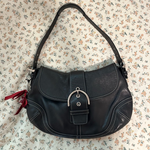 Coach Soho Black Leather Shoulder Bag - Picture 1 of 8